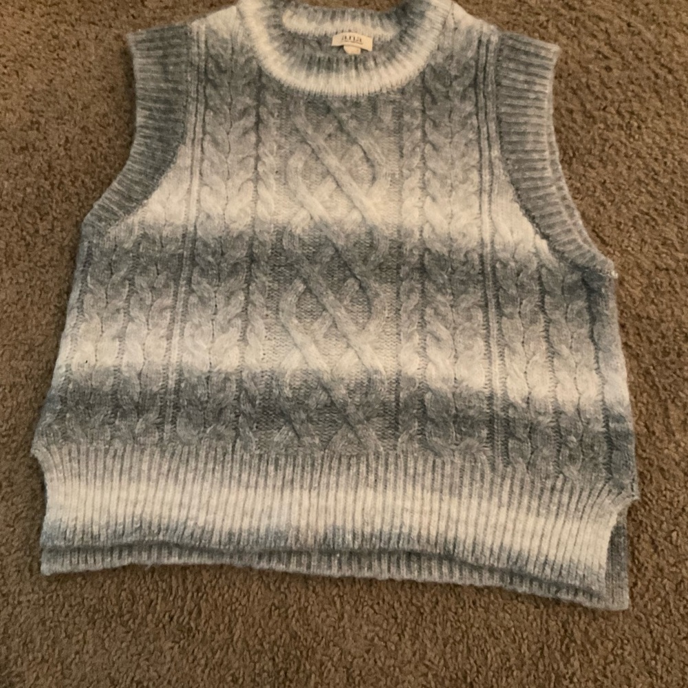 a.n.a Gray and White Cable Knit Vest